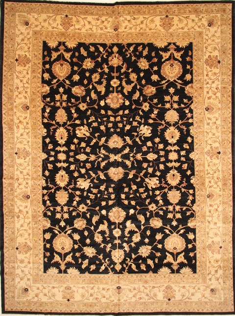 Pishavar Black Hand Knotted 133 X 178 Area Rug 250-30521 Image 0