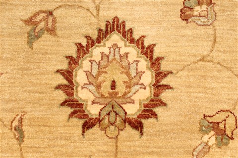 Ziegler Beige Hand Knotted 100 X 1510 Area Rug 250-30528 Image 3