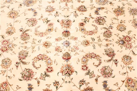 Tabriz Beige Hand Knotted 120 X 150 Area Rug 250-30537 Image 14