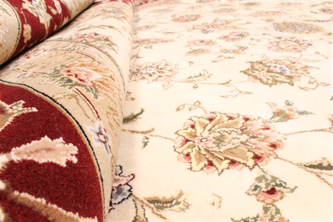 Tabriz Beige Hand Knotted 120 X 150 Area Rug 250-30537 Image 8