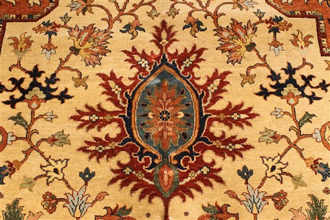 Serapi Beige Hand Knotted 910 X 1711 Area Rug 250-30538 Image 2
