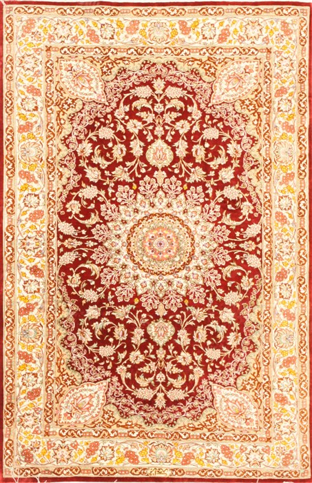 Qum Red Hand Knotted 33 X 50 Area Rug 255-30540 Image 0