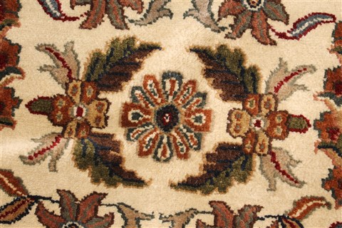 Kashan Beige Hand Knotted 91 X 182 Area Rug 250-30546 Image 10