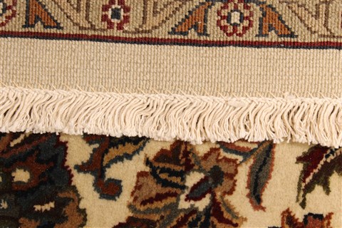 Kashan Beige Hand Knotted 91 X 182 Area Rug 250-30546 Image 2