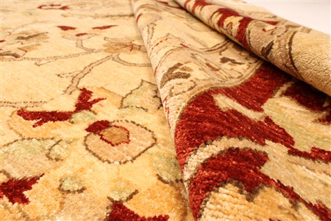 Pishavar Beige Hand Knotted 121 X 179 Area Rug 250-30547 Image 8