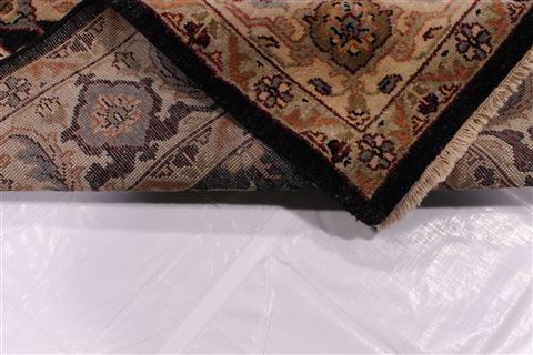 Jaipur Black Hand Knotted 86 X 116 Area Rug 301-30555 Image 1