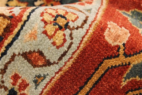 Serapi Beige Hand Knotted 80 X 1510 Area Rug 250-30560 Image 11