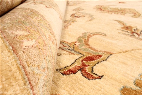 Serapi Beige Hand Knotted 120 X 200 Area Rug 250-30568 Image 9