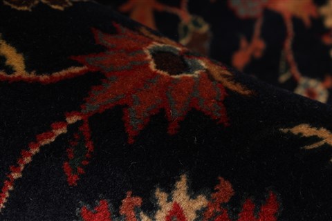 Semnan Red Hand Knotted 1111 X 178 Area Rug 250-30569 Image 14