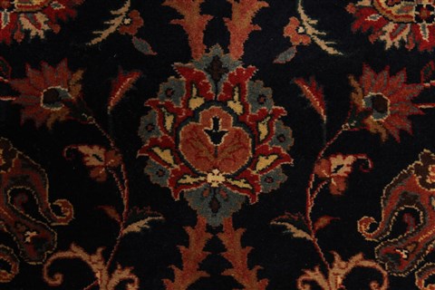 Semnan Red Hand Knotted 1111 X 178 Area Rug 250-30569 Image 3