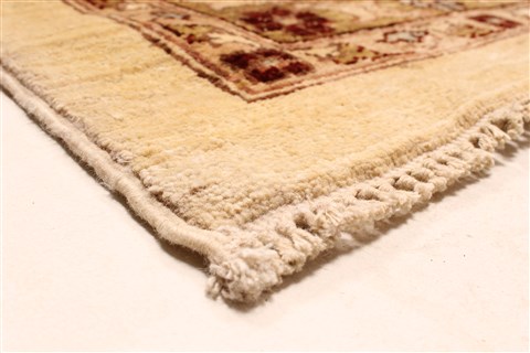 Pishavar Beige Hand Knotted 128 X 159  Area Rug 250-30570 Image 4