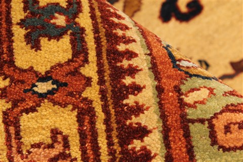 Serapi Beige Hand Knotted 119 X 178 Area Rug 250-30571 Image 4