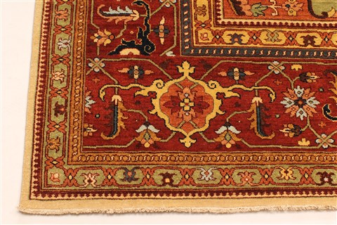 Serapi Beige Hand Knotted 119 X 178 Area Rug 250-30571 Image 6