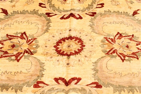 Pishavar Beige Hand Knotted 120 X 179 Area Rug 250-30585 Image 6