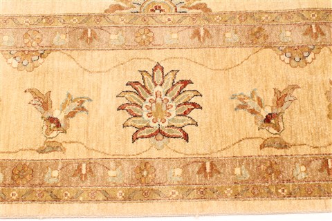 Ziegler Beige Hand Knotted 120 X 200 Area Rug 250-30588 Image 7