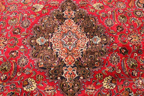 Mashad Red Hand Knotted 110 X 153 Area Rug 250-30630 Image 14