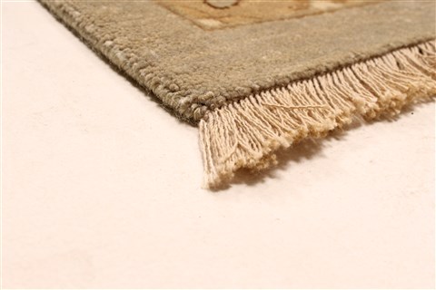 Ziegler Beige Hand Knotted 120 X 146 Area Rug 250-30632 Image 1