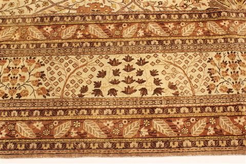 Pishavar Beige Hand Knotted 121 X 179 Area Rug 250-30633 Image 7