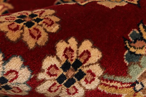 Tabriz Beige Hand Knotted 121 X 151 Area Rug 250-30636 Image 10