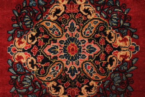 Sarouk Red Hand Knotted 44 X 64 Area Rug 400-30643 Image 10