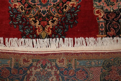 Sarouk Red Hand Knotted 44 X 64 Area Rug 400-30643 Image 12