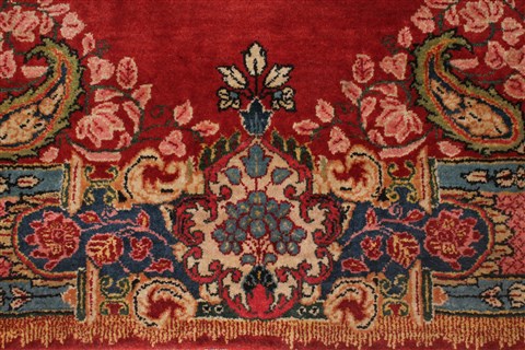 Sarouk Red Hand Knotted 44 X 64 Area Rug 400-30643 Image 7