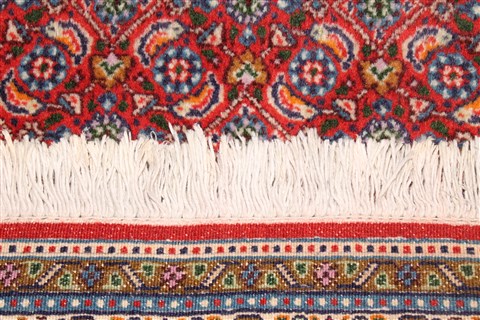 Mashad Red Hand Knotted 111 X 211 Area Rug 400-30644 Image 3