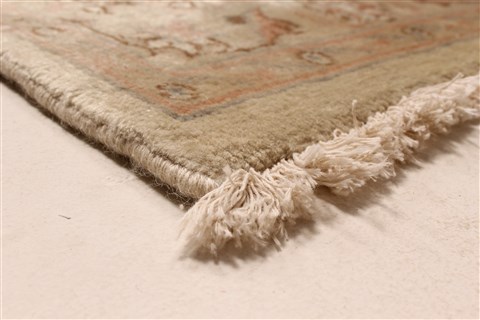 Tabriz Beige Hand Knotted 1011 X 230 Area Rug 250-30649 Image 11