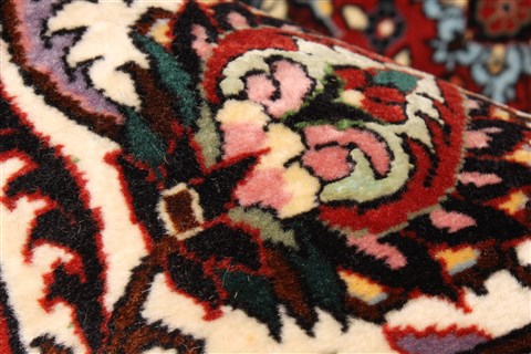 Bidjar Beige Hand Knotted 130 X 162 Area Rug 250-30651 Image 4
