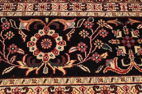 Sarouk Beige Hand Knotted 88 X 1110 Area Rug 301-30688 Image 9
