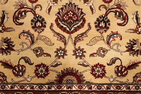 Jaipur Yellow Hand Knotted 90 X 123 Area Rug 301-30704 Image 10