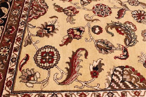 Jaipur Yellow Hand Knotted 90 X 123 Area Rug 301-30704 Image 8