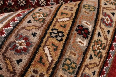 Mahi Beige Hand Knotted 82 X 101  Area Rug 256-30710 Image 12