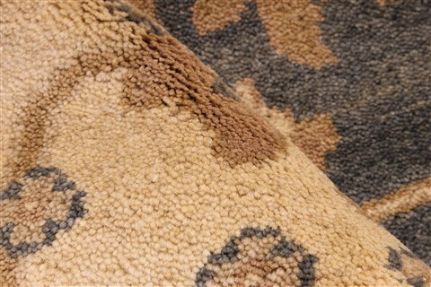 Oushak Beige Hand Knotted 81 X 100 Area Rug 256-30742 Image 12