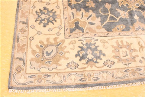 Oushak Beige Hand Knotted 81 X 100 Area Rug 256-30742 Image 1