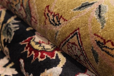 Jaipur Black Hand Knotted 810 X 120 Area Rug 301-30753 Image 4