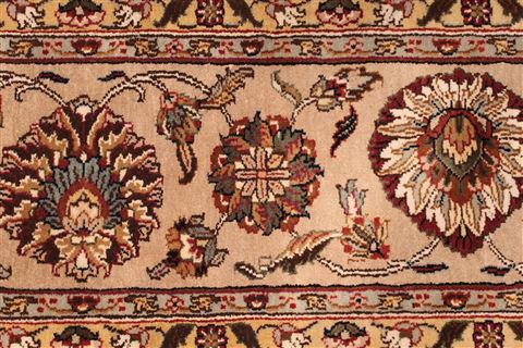 Jaipur White Hand Knotted 90 X 123 Area Rug 301-30754 Image 10