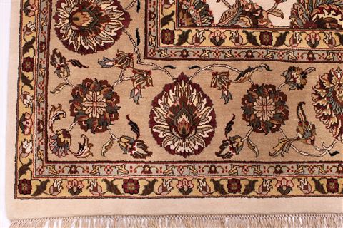 Jaipur White Hand Knotted 90 X 123 Area Rug 301-30754 Image 1