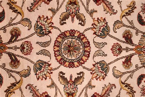 Jaipur White Hand Knotted 811 X 122 Area Rug 301-30757 Image 3