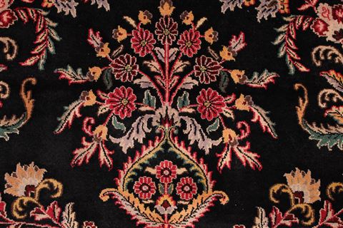Sarouk Black Hand Knotted 810 X 1111 Area Rug 301-30763 Image 9