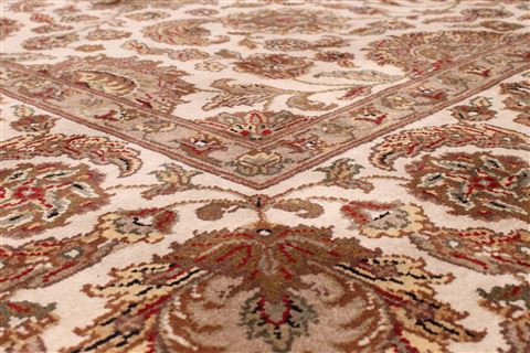 Jaipur White Hand Knotted 90 X 119 Area Rug 301-30770 Image 2