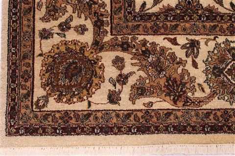 Sarouk Beige Hand Knotted 91 X 121 Area Rug 301-30780 Image 1