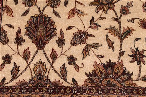 Sarouk Beige Hand Knotted 91 X 121 Area Rug 301-30780 Image 6