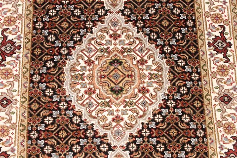 Mahi Beige Runner Hand Knotted 29 X 249  Area Rug 256-30783 Image 2