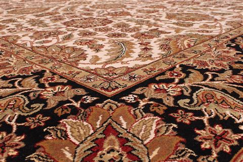 Jaipur White Hand Knotted 93 X 122 Area Rug 301-30784 Image 2