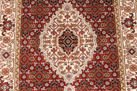 Mahi Beige Runner Hand Knotted 29 X 242  Area Rug 256-30785 Image 3