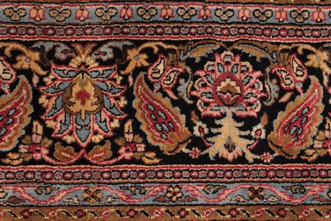 Sarouk Yellow Hand Knotted 91 X 120 Area Rug 301-30822 Image 6