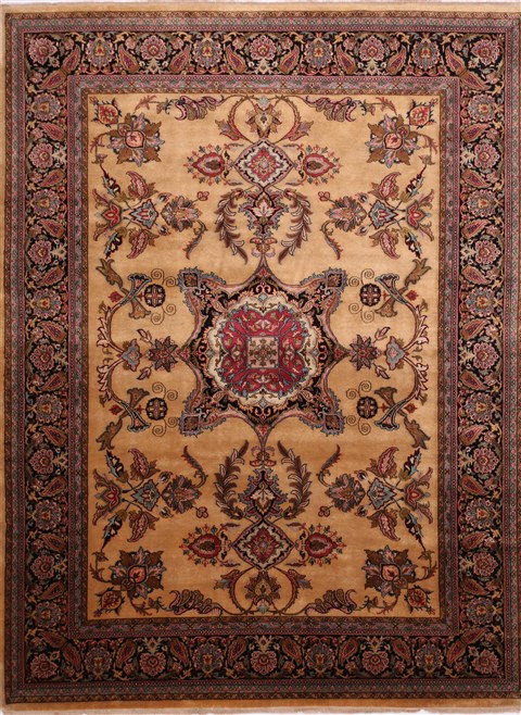 Sarouk Yellow Hand Knotted 91 X 120 Area Rug 301-30822 Image 0