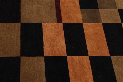 Indo-Tibetan Yellow Hand Knotted 94 X 126 Area Rug 301-30837 Image 3