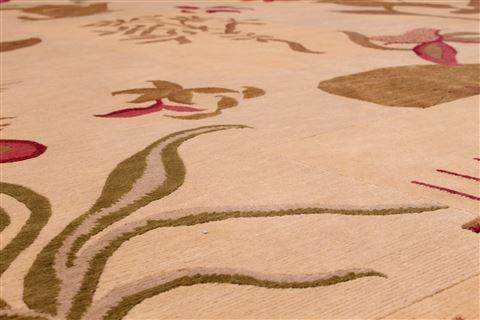 Indo-Tibetan Beige Hand Knotted 91 X 117 Area Rug 301-30871 Image 8